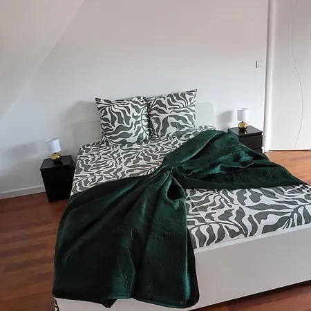Cristina - App 2 Apartment Staden